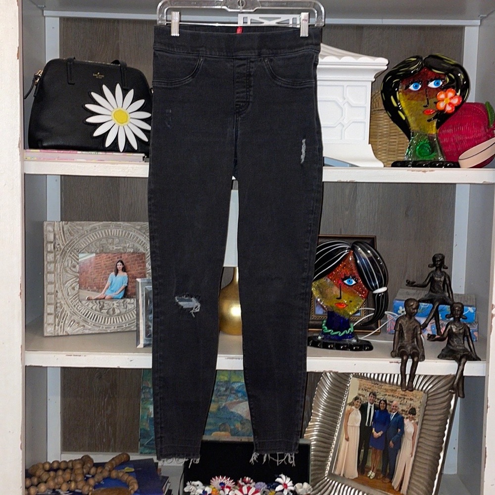 SPANX Vintage Black Distressed Ankle Skinny Jeans SZ S VGUC - Picture 4 of 6